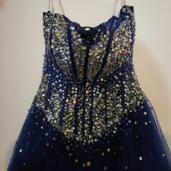 Prom Dress - Size 16 - Picture 2 of 4